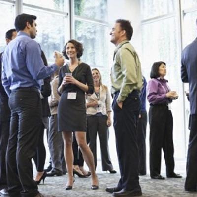 Giao tiếp trong công việc: “6 cách nhân đôi lợi ích với các sự kiện networking”