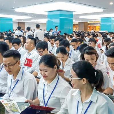 Môi giới bất động sản chật vật bán hàng online, lay lắt chờ qua Covid